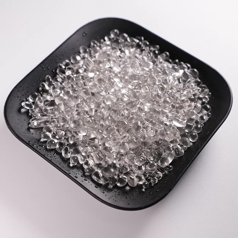 Perle di vetro colorato utilizzate per pietre adesive e decorazioni