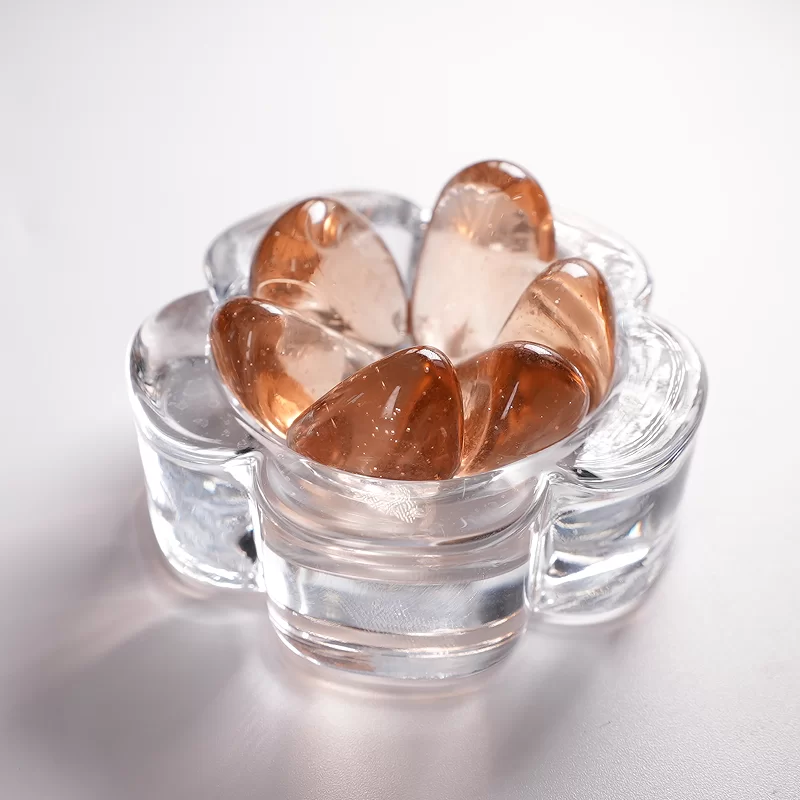 Perle di vetro colorato utilizzate per pietre adesive e decorazioni